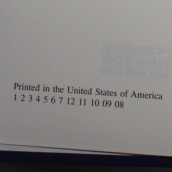 Blood at the Bookies - A Fethering Mystery - Large Print Book by Simon Brett - Picture 9 of 14